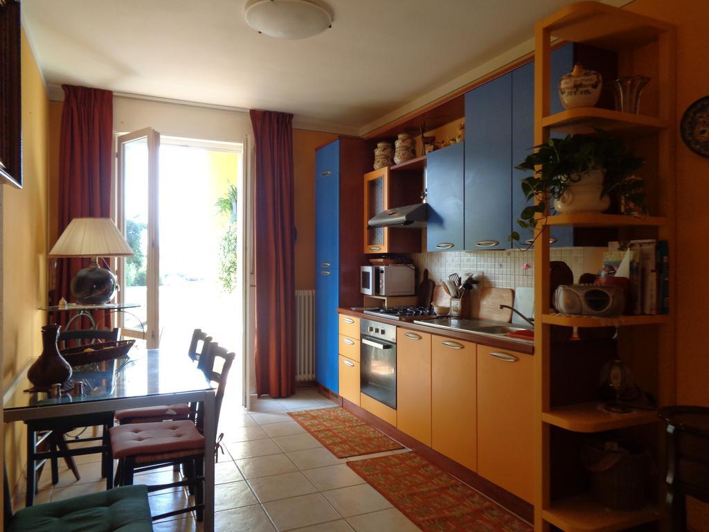 Liz Beth Apartment Lucca Room photo