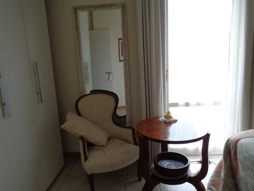 Liz Beth Apartment Lucca Room photo