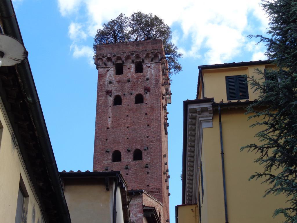 Liz Beth Apartment Lucca Exterior photo